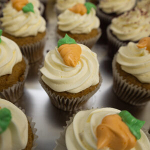 Carrot Cup Cake/ 6 pcs